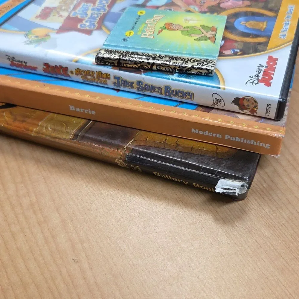 Disney Peter Pan, captain Hook‎ Jake and neverland pirates bundle